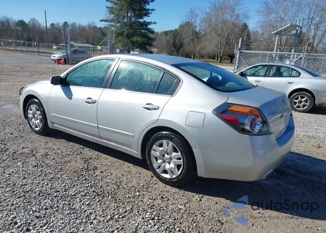 2011 Nissan Altima 2.5 S z USA, uszkodzony, nr VIN 1N4AL2AP8BN456925